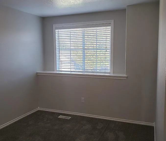 11711 W Gambrell St — Photo 17