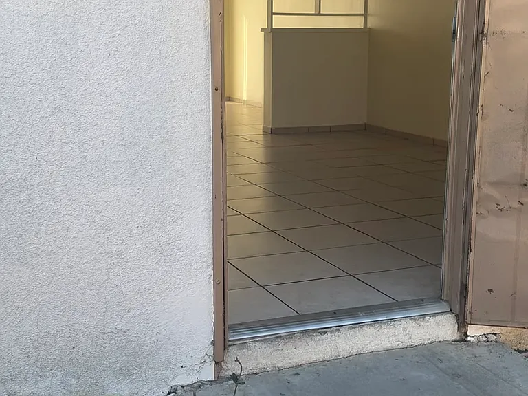 4575 Canoga St #B — Photo 7
