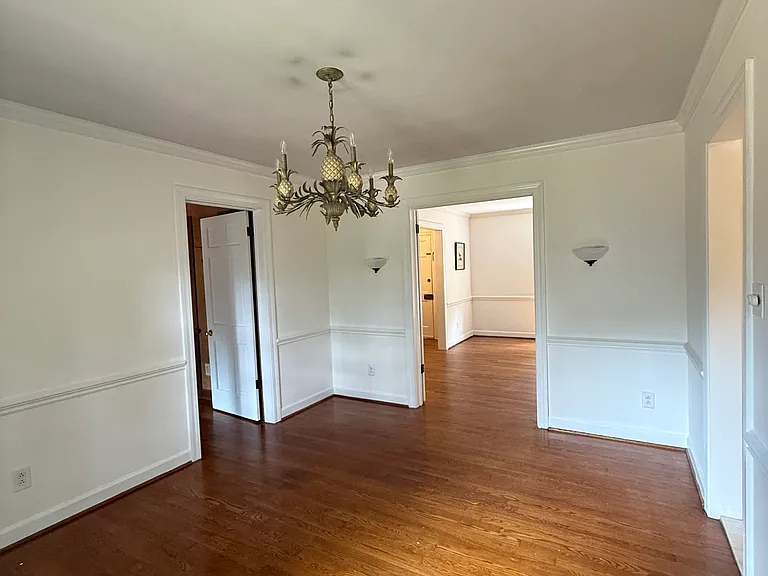 1929 Lynn Cove Ln — Photo 14