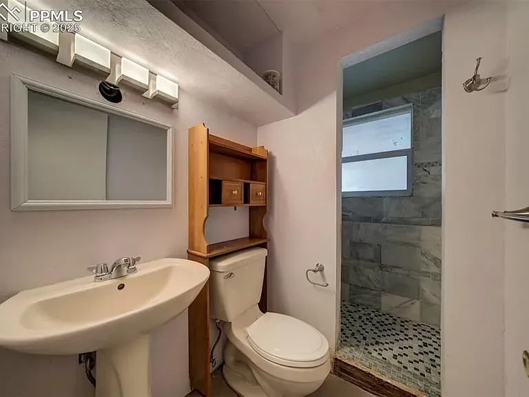 6773 Dale Rd #1 — Photo 6
