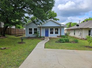 406 E Shepherd St, Denison, TX 75021