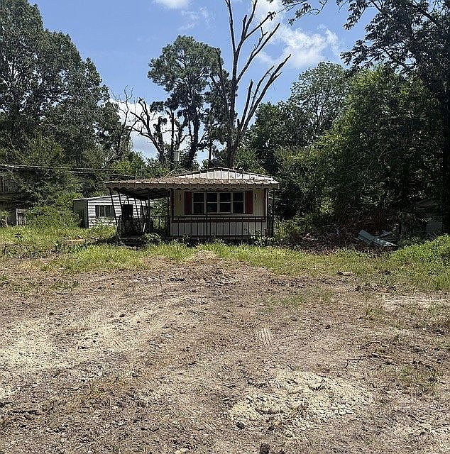 1st image of 217 E Sunset Dr
