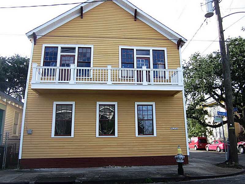 1st image of 901 Pelican St