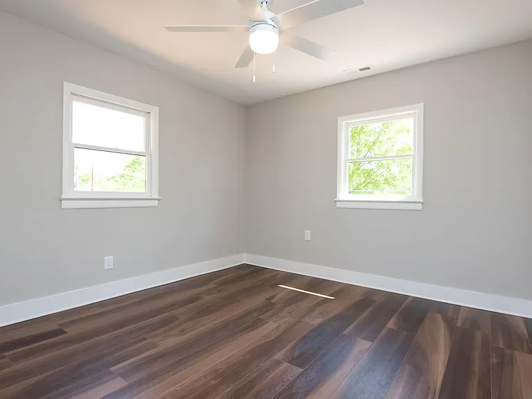 734 E Lenoir St #600 — Photo 5