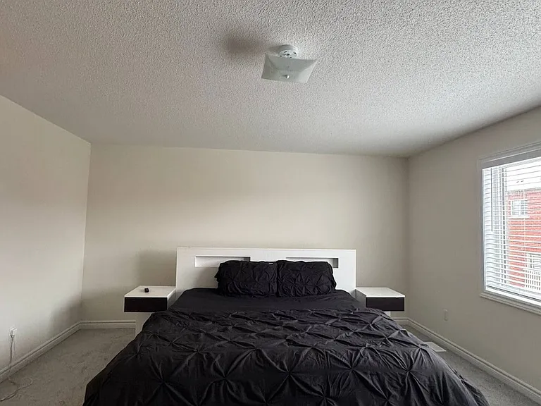 1110 Cameo St — Photo 8