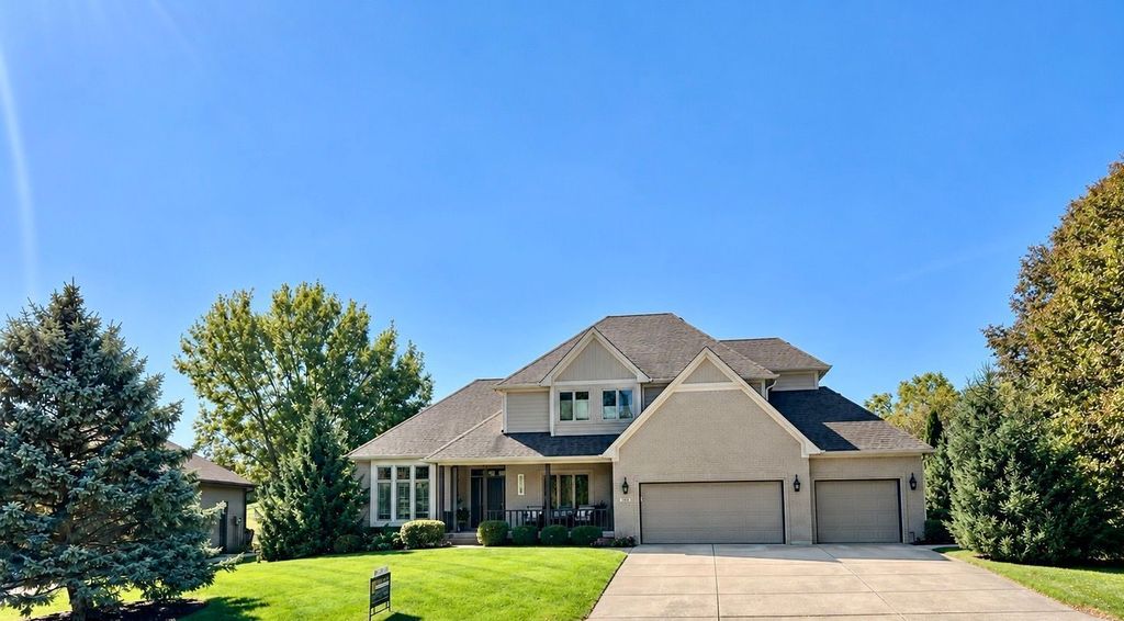 1230 Paris Dr - Property Image