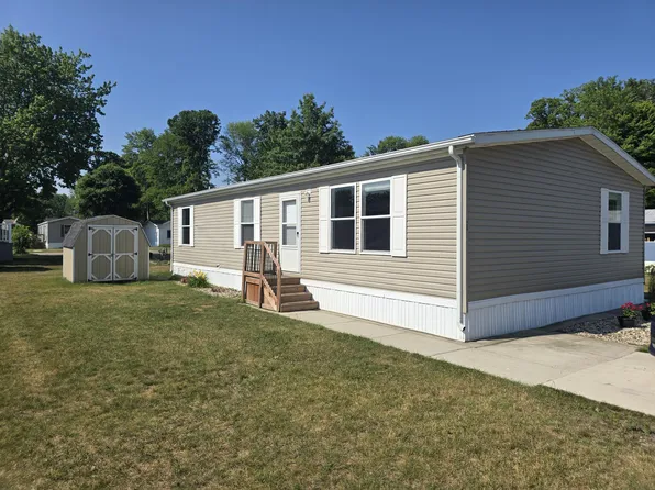 26 Traveler Dr NW #26, Sparta, MI 49345