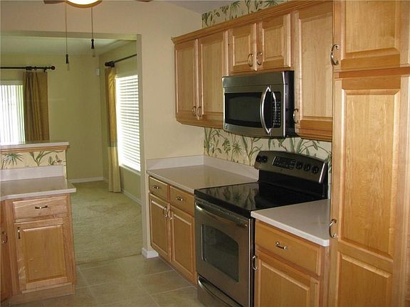4th image of 8196 Westfield Cir
