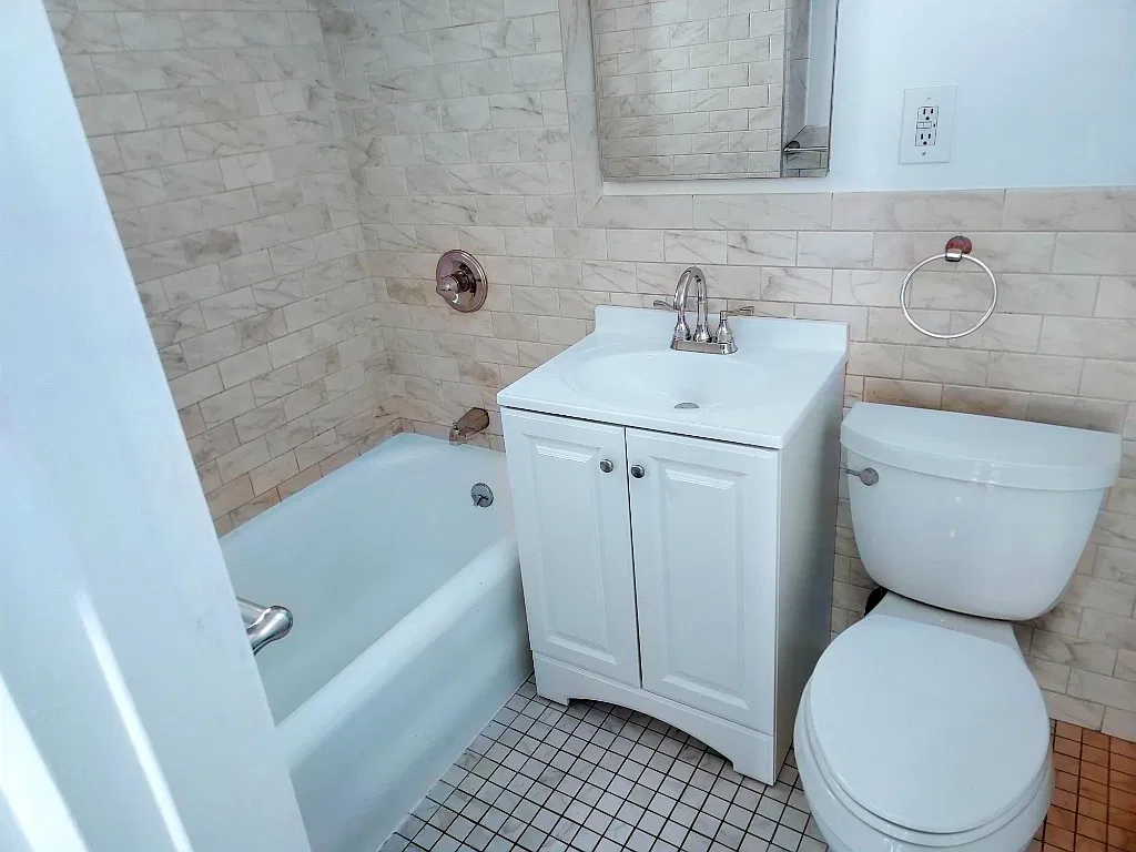 1 bed, 1.0 bath, $2,595 — Photo 4