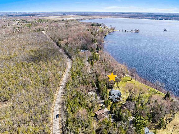 2nd image of Lake Rd