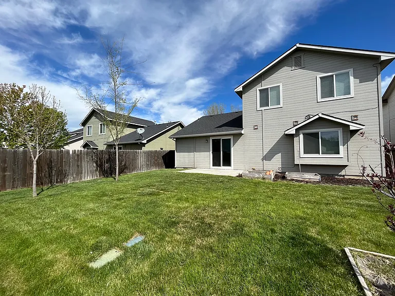 899 W Ashby Dr — Photo 20