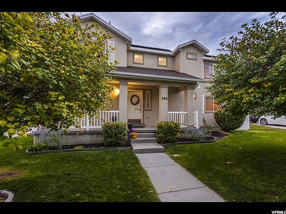 3rd image of 292 W Dawson Dr