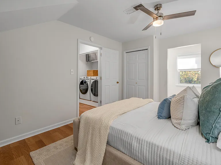 1132 Dunbarton Ln — Photo 36
