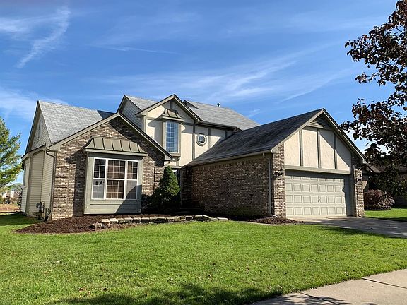 2nd image of 2976 River Meadow Cir