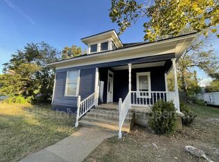 721 W Monterey St, Denison, TX 75020