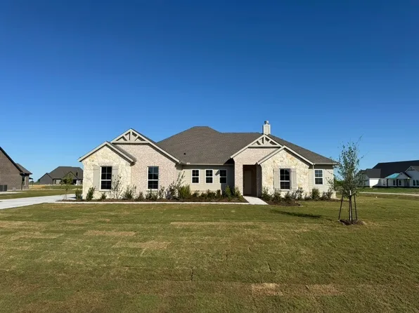 2204 Continent Ct, Krum, TX 76249