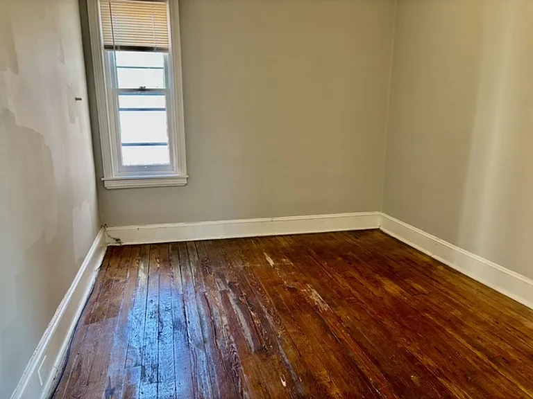 2503 Carpenter St — Photo 14