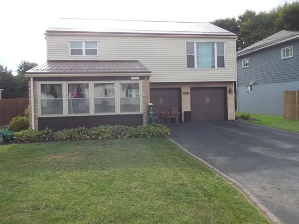 217 Lime St, Beaver, PA 15009