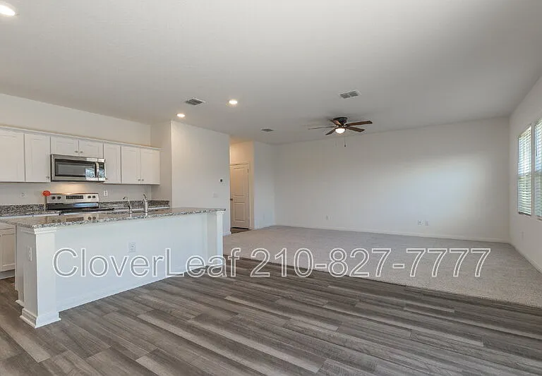 3122 Dreamweaver — Photo 10