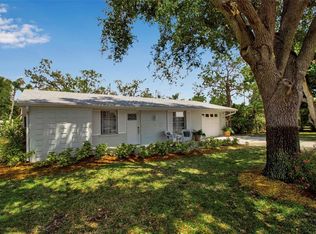 709 84th St NW, Bradenton, FL 34209