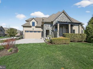 6177 Creekside Dr, Flourtown, PA 19031