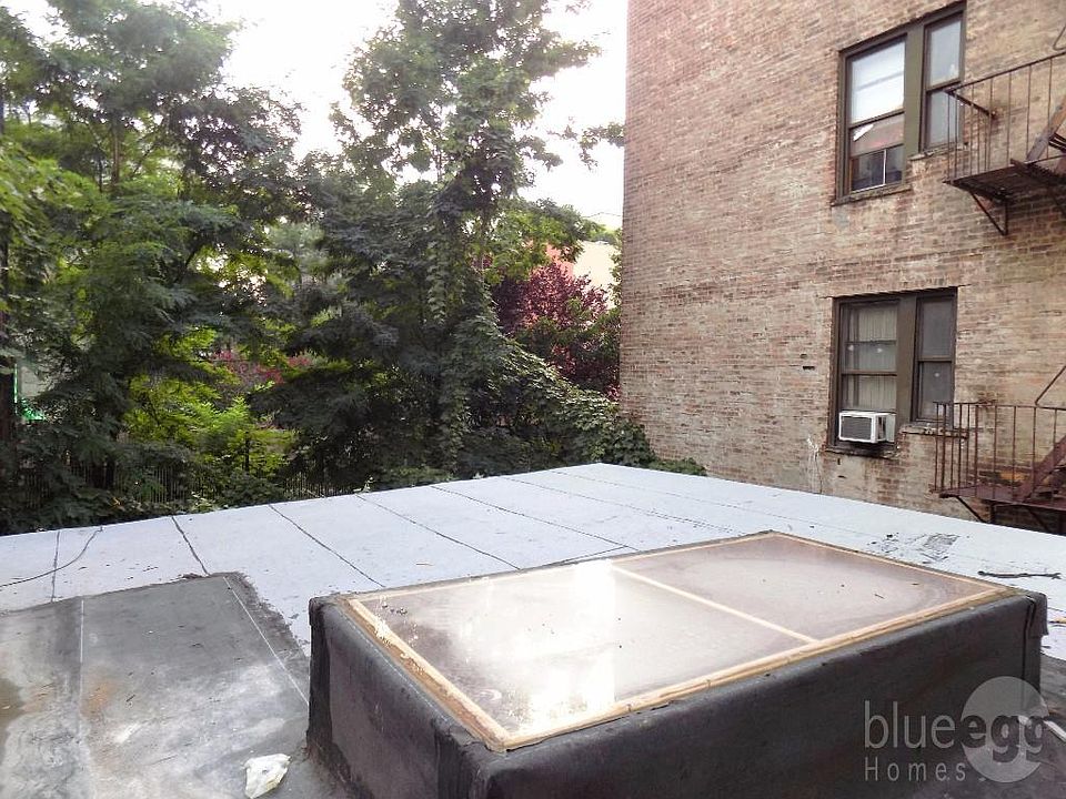 1st image of 318 Bedford Ave #2RR