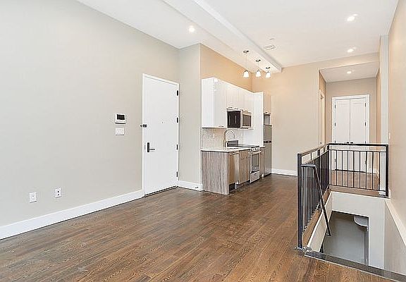 3rd image of 1499 Nostrand Ave #1A