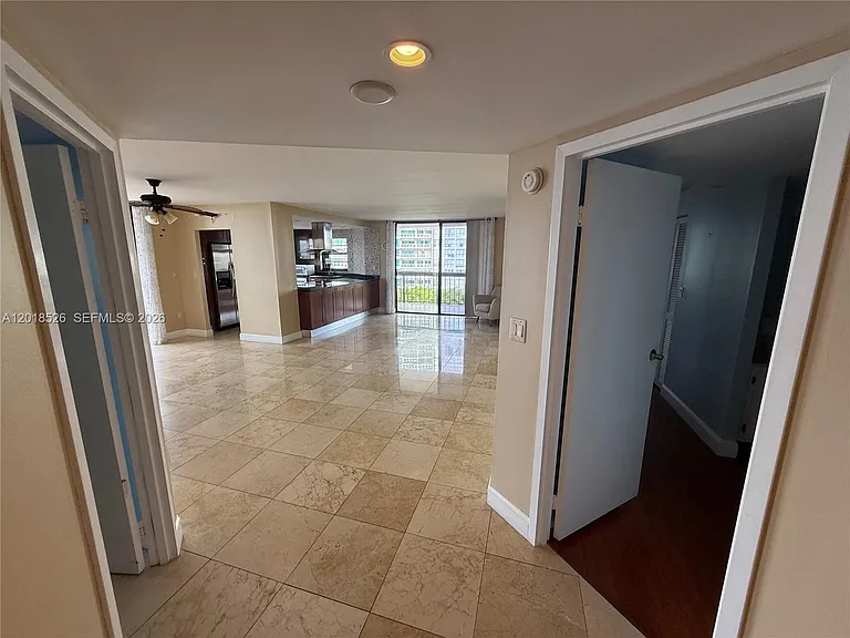 2333 Brickell Ave #602 — Photo 44