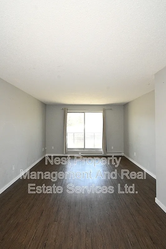 1 bed, 1.0 bath, $1,325 — Photo 4
