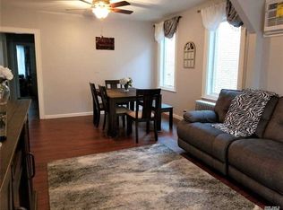 7214 Juniper Valley Rd, Middle Village, NY 11379