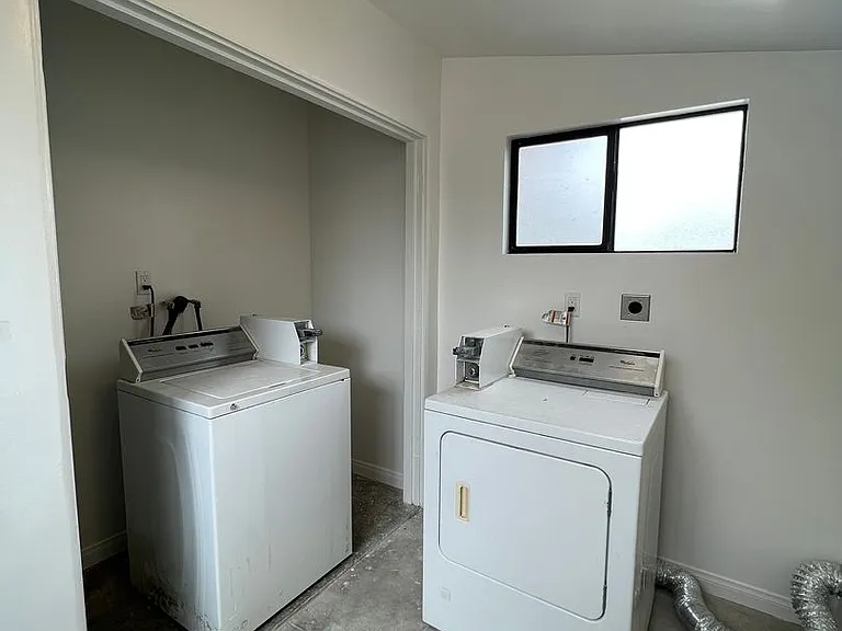 3351 Rexford St — Photo 17