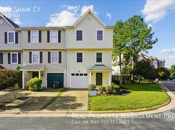 1002 Shaw Ct, Fredericksburg, VA 22405