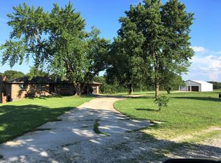 12800 N Bethlehem Rd, Harrisburg, MO 65256