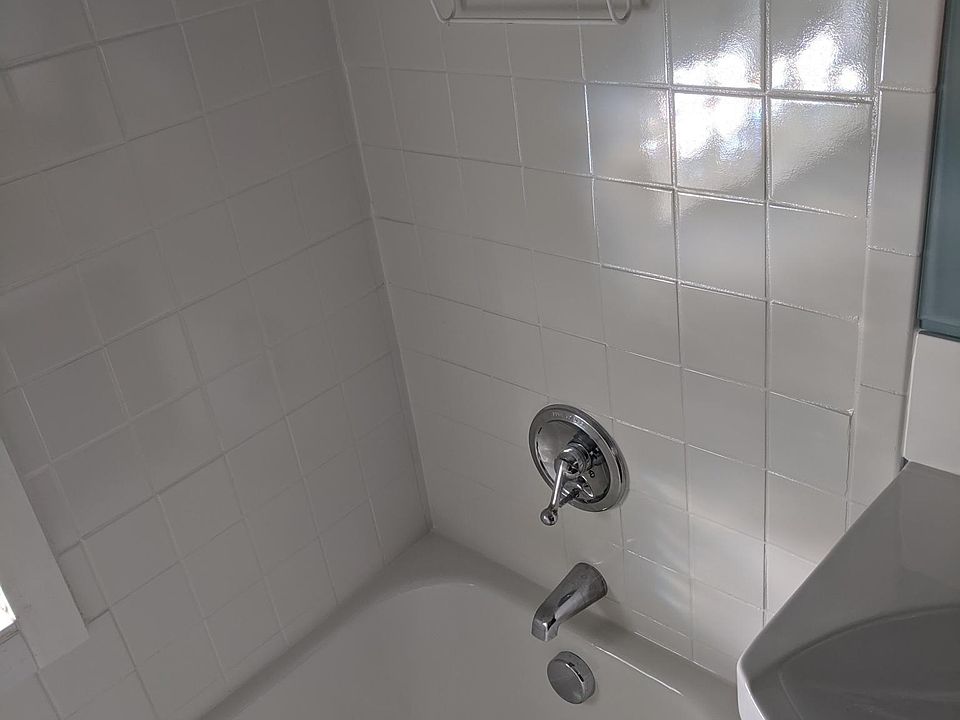 1st image of 14002 Tuckahoe Ave