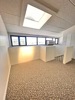 Rented by Smart NY Realty LLC | media 4