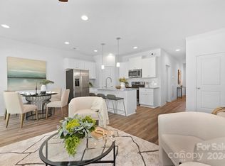 432 Granby Cir, Charlotte, NC 28217