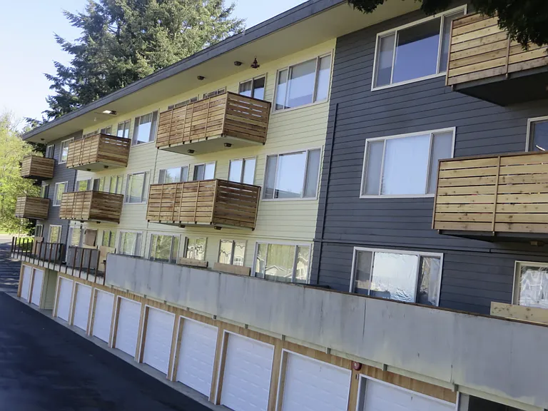 Northwood Apartments — Photo 29