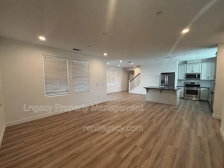 3568 Troy Dalton St — Photo 9