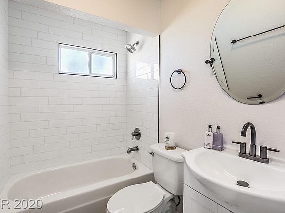 4th image of 4780 Sun Valley Dr