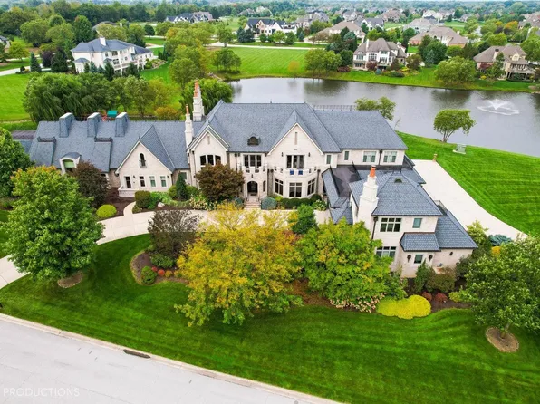 1712 Littler Dr, Chesterton, IN 46304