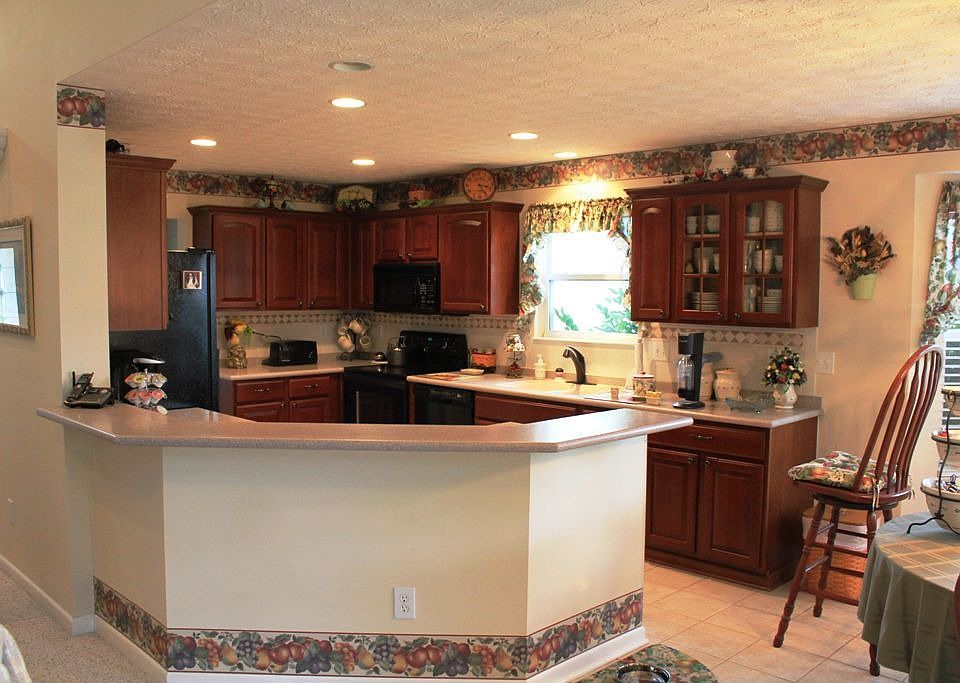 1st image of 6432 Hermitage Dr