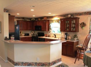 6432 Hermitage Dr, Westerville, OH 43082