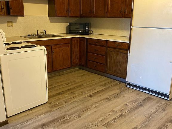 3rd image of 1603 9th Ave NW APT 3