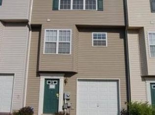 15 Mistala Ct, Inwood, WV 25428