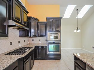 6411 Edinburgh Ct, Sugar Land, TX 77479