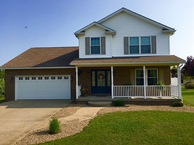 1st image of 46270 Country Lake Dr