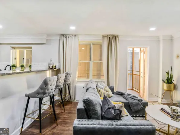 300 Peachtree St NE APT 19A, Atlanta, GA 30308