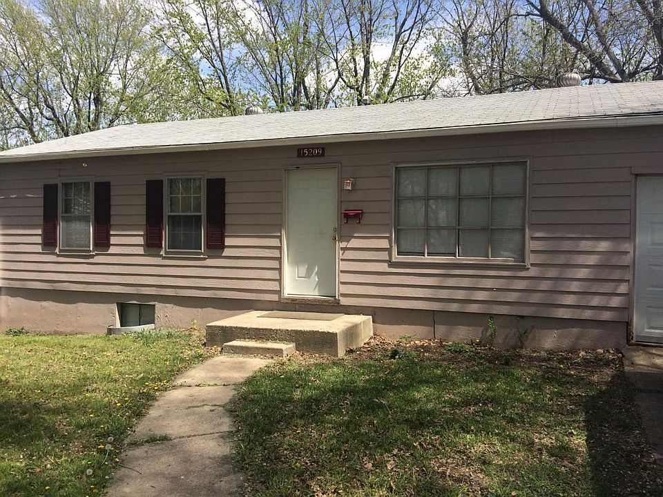1st image of 15209 White Ave