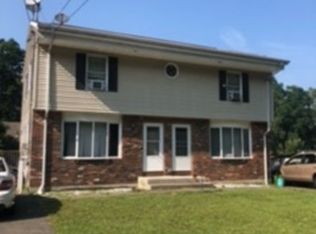 14-16 Jennings St, Springfield, MA 01119