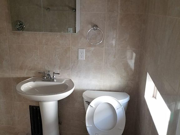 3rd image of 1748 E 15th St #2A